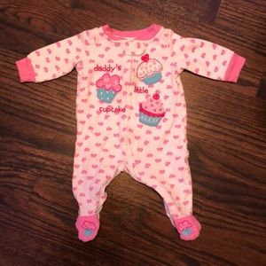 Daddy’s Little Cupcake Footed Sleeper (0-3mo)